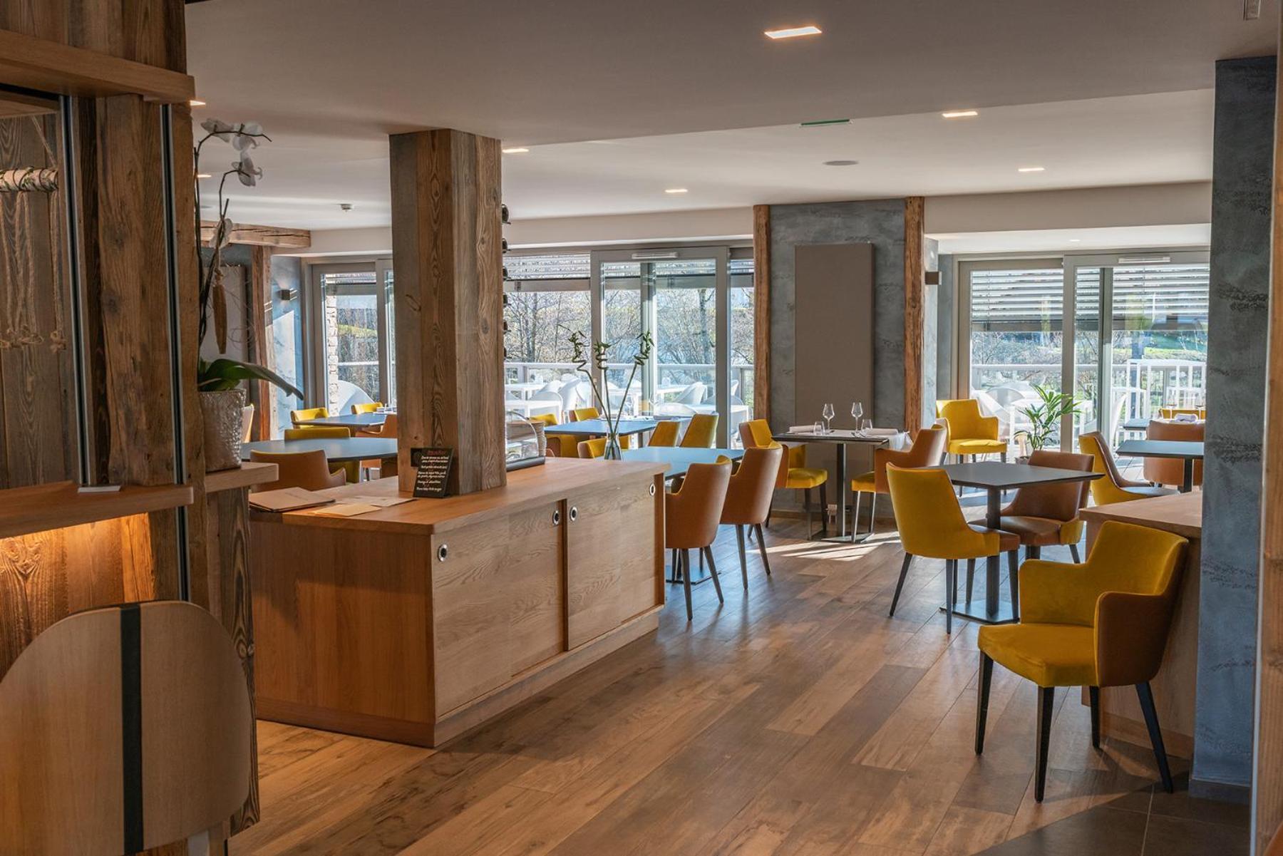 Hotel Interlaken Lounge Bar & Spa Xonrupt-Longemer Ngoại thất bức ảnh