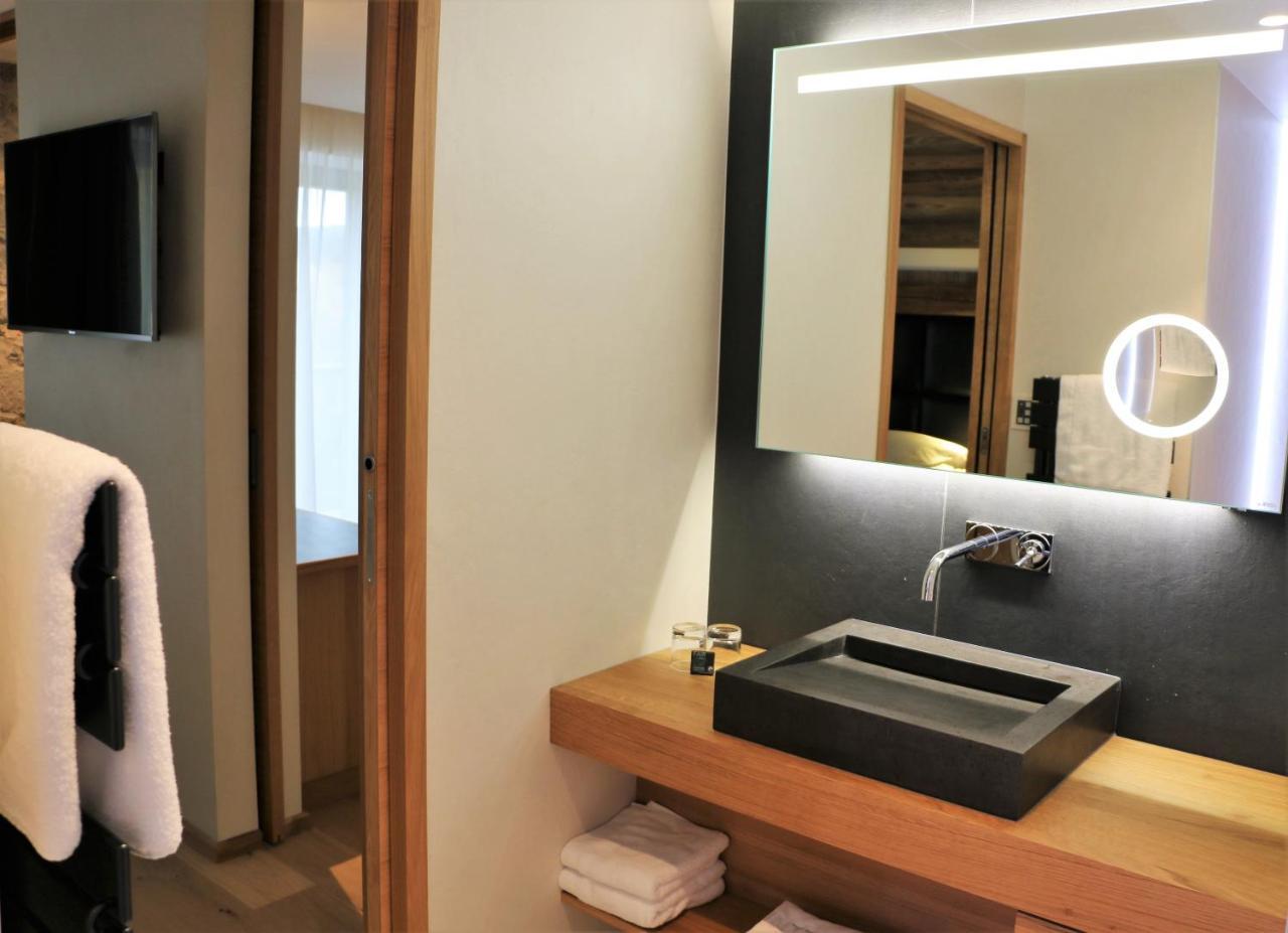 Hotel Interlaken Lounge Bar & Spa Xonrupt-Longemer Ngoại thất bức ảnh